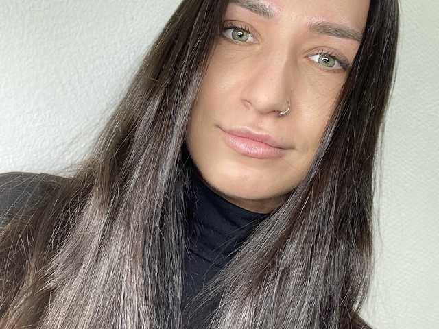 Fotografie a profilului -ANN-