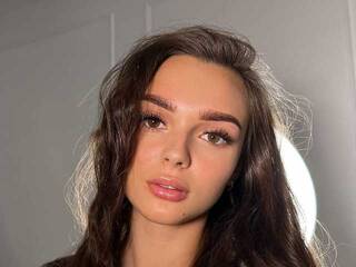 Chat video erotic -NeoN-BabY-