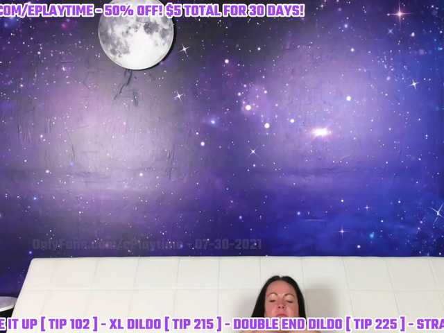 Capturi de ecran de difuzare GirlPlaytime