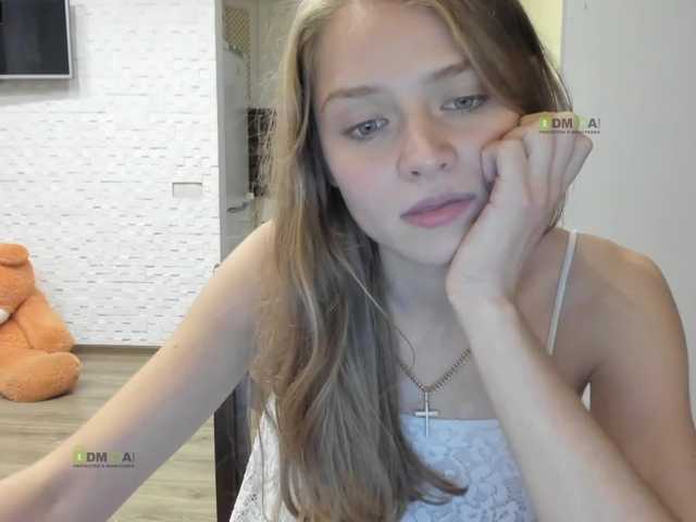 Capturi de ecran de difuzare -Melissa-