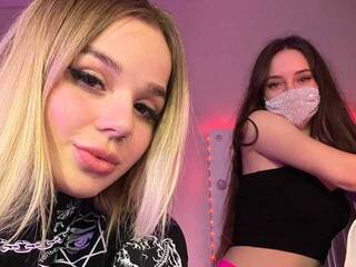 Chat video erotic -NeLezbuhi-