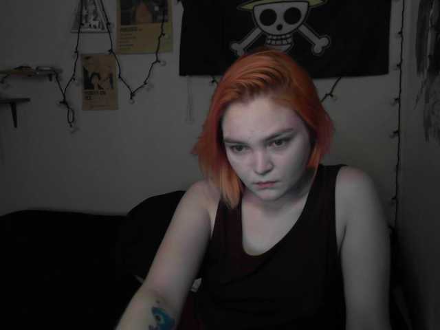 Capturi de ecran de difuzare 18Vikki