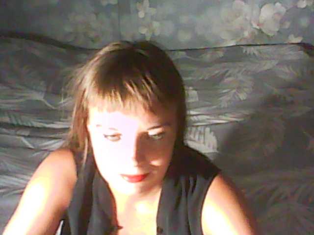 Capturi de ecran de difuzare 1helena