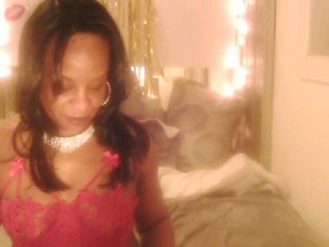 Capturi de ecran de difuzare 1sweetSian