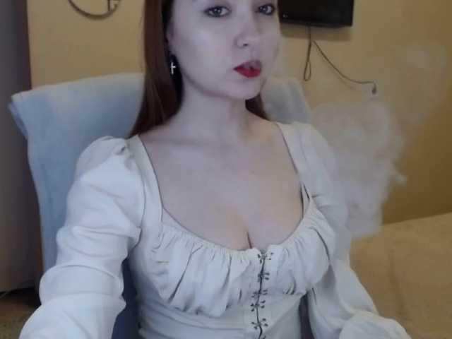 Fotografii 69herQueen69 526 is left until the show starts! show with wax on the naked body