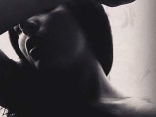 Fotografie a profilului 8erotica