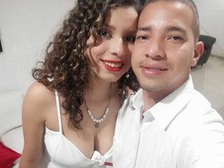 Chat video erotic Aaron_Monica