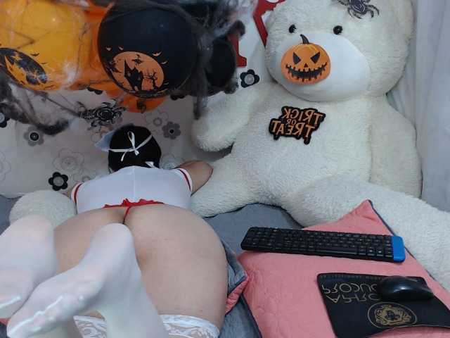 Fotografii Abby-Collinss happy halloween !!! #latina #ass #tattos #smile #boobs #feet #pussy #lovense #dildo #dj #plug