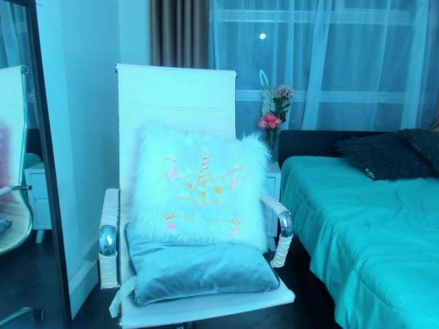 Capturi de ecran de difuzare abby-deep