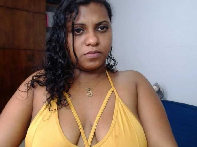 Fotografii AbbyLunna1 hot latina girl wants you to help her squirt # big tits # big ass # black pussy # suck # playful mouth # cum with me mmmm