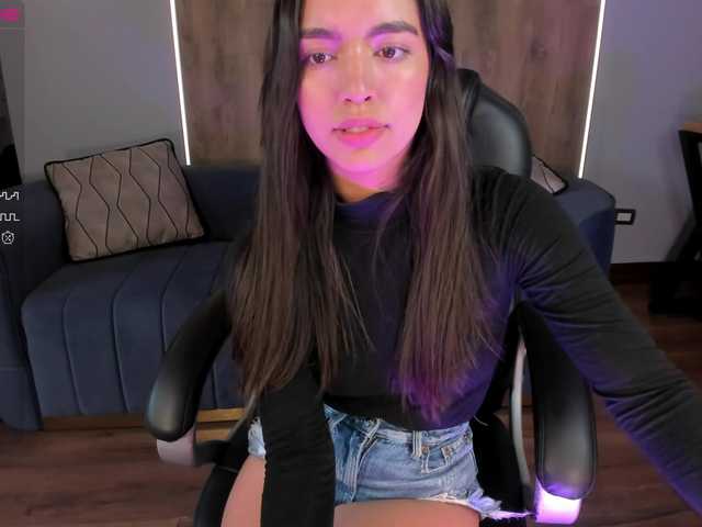 Capturi de ecran de difuzare AbbyRogers