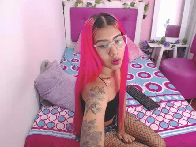 Fotografii AbigaiLMonroe Welcome to my room enjoy my show