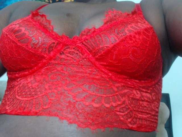 Capturi de ecran de difuzare ADHARAX