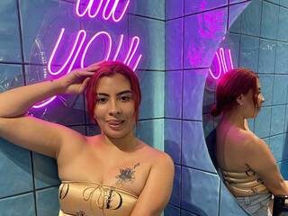 Chat video erotic Adara-Monroe