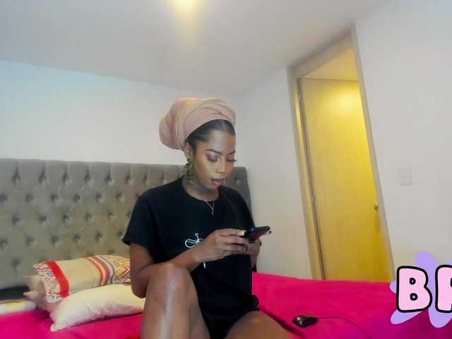 Capturi de ecran de difuzare Afro-goddess