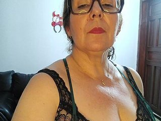 Chat video erotic AfroditaMilf69
