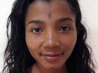 Chat video erotic Aichaxxl