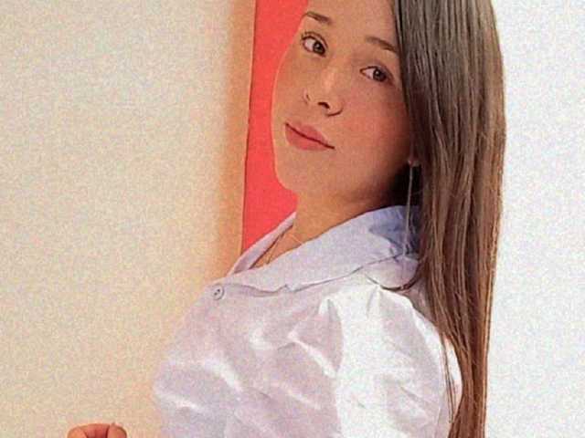 Fotografie a profilului AileenLowe