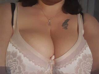 Chat video erotic BigTiti