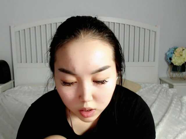 Fotografii AkemiChu Hello! Today I got a new toys, I'm ready to have fun and make something naughty, pvt is open! #asian #young #18 #cute