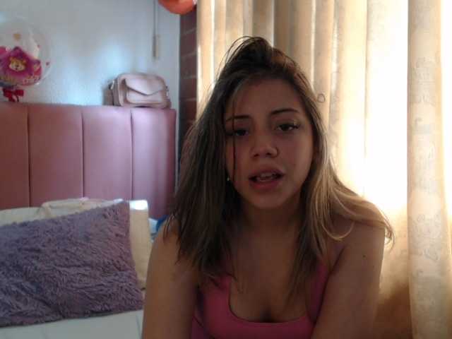 Capturi de ecran de difuzare Alaina-Blessed