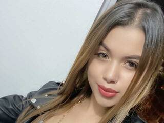 Chat video erotic Alana-Foxx
