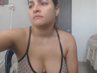 Chat video erotic ADHARA_