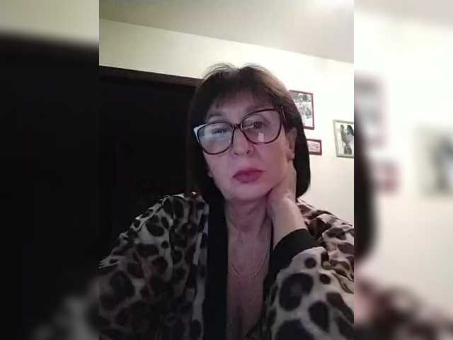 Capturi de ecran de difuzare AlbinaXPretty