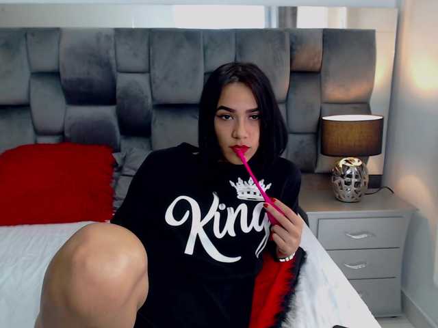 Fotografii AleshaHott Hi I'm Alesha.. and my pussy wanna play with your cock today @cumshow 380