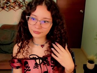 Chat video erotic Alexa-Daddario
