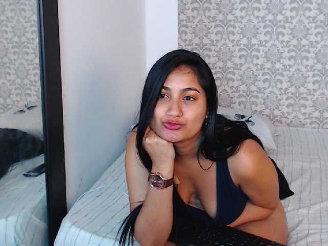 Fotografii AlexaCruz Hey come and tell me wht blow your mind!Make you cum with my squirts!! #new #clit #ass #pussy #latina #boobs #curvy