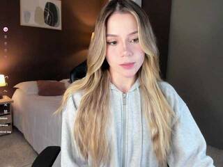 Chat video erotic Alexandra-1
