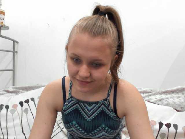 Fotografii alexanova018 Stay home! and have fun with me #blonde #cute #sexy #teen #18
