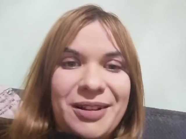 Capturi de ecran de difuzare AlexLex33