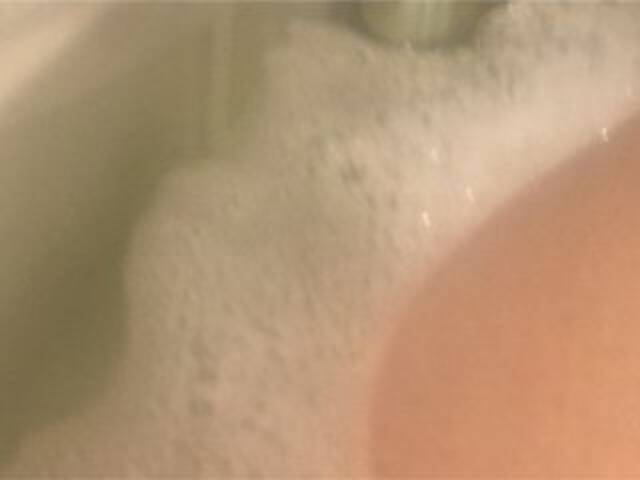 Capturi de ecran de difuzare Alianakiss