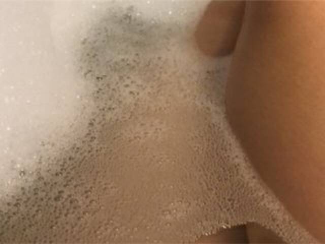 Capturi de ecran de difuzare Alianakiss