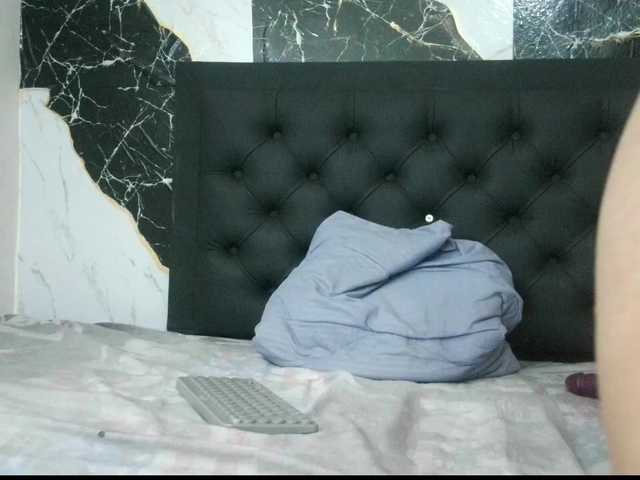 Capturi de ecran de difuzare alice-dreams777
