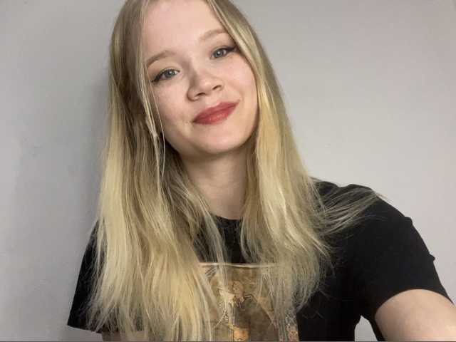 Fotografie a profilului alicecutey