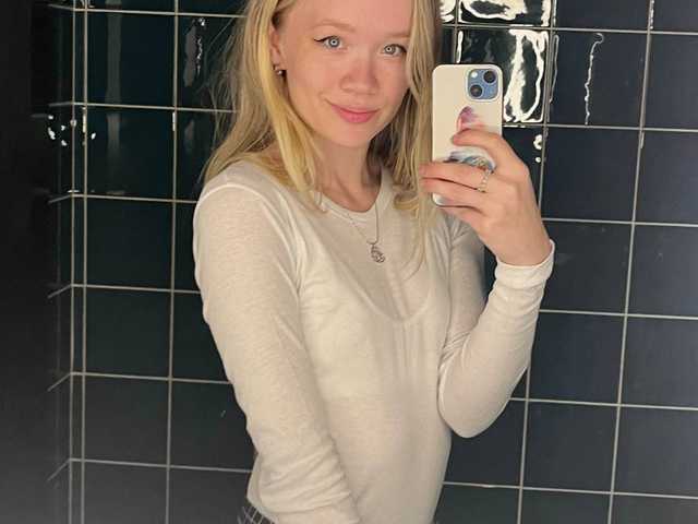 Fotografie a profilului alicecutey
