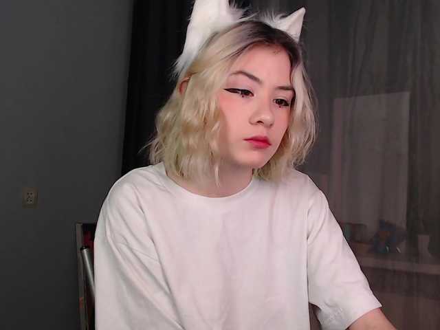 Capturi de ecran de difuzare AliceKit18