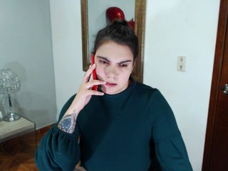 Capturi de ecran de difuzare AliceRoss