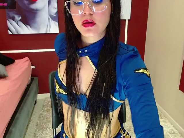 Capturi de ecran de difuzare ALICIASTAR