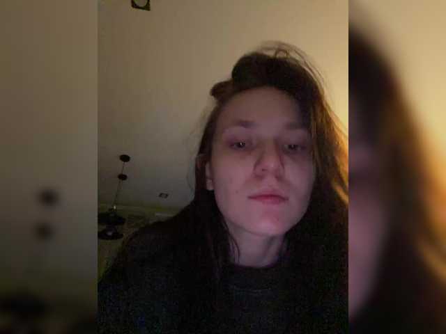 Capturi de ecran de difuzare Alikivi