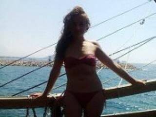 Chat video erotic alinnnn88