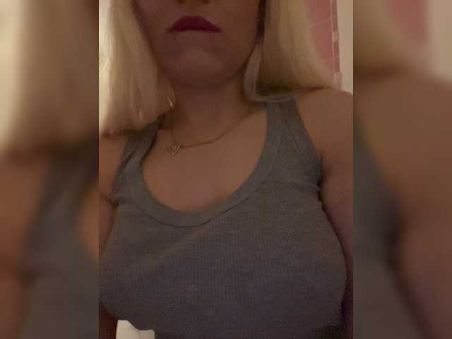Capturi de ecran de difuzare AlisaKisa555