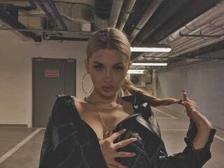 Chat video erotic AlisaSimks