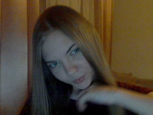 Fotografii alisekss8 Hello boys!) I'm Alice, I'm 24. Subscribe to me and put a heart!) Subscription for tokens!)