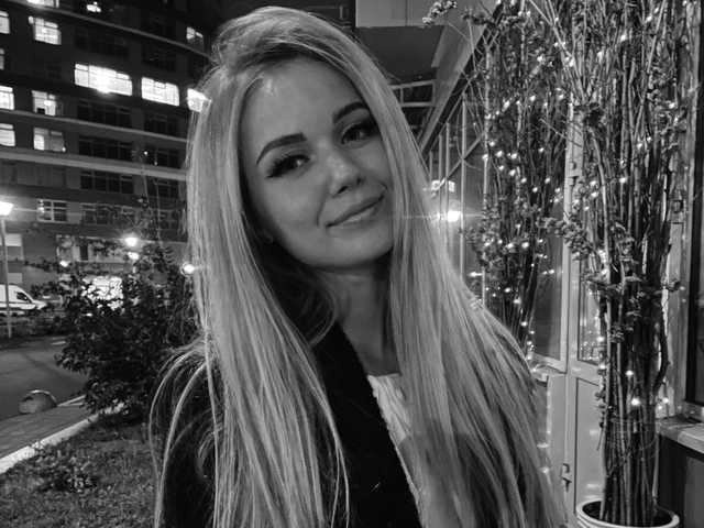 Fotografie a profilului Loveisens