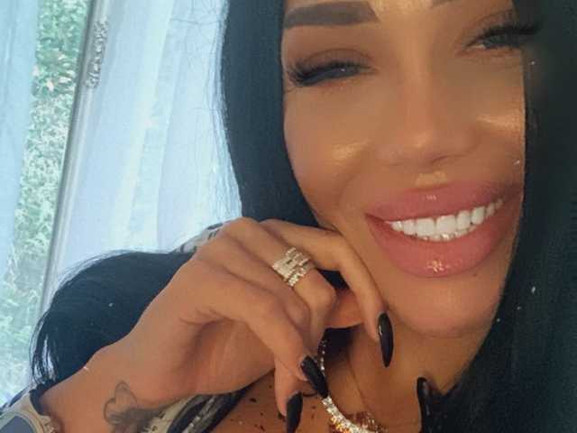 Fotografie a profilului alishabrooks