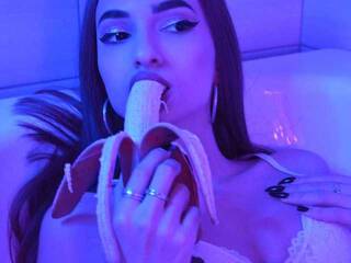 Chat video erotic AliyaEvans